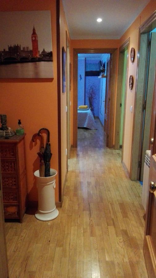 Amplio Loft Con Plaza De Garaje Leilighet Onís Rom bilde